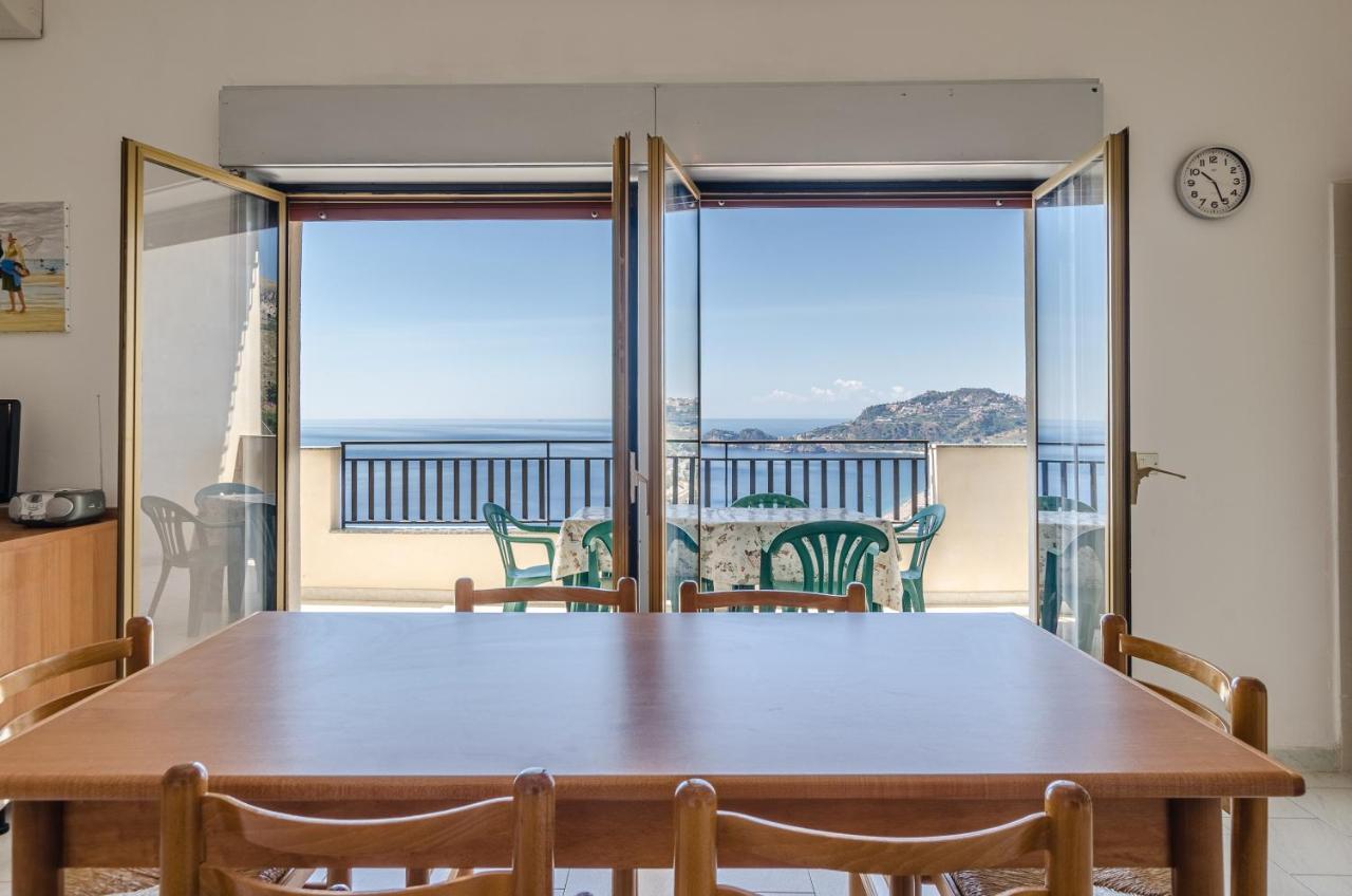 Casa Vacanze Andreana Lejlighed Letojanni Eksteriør billede