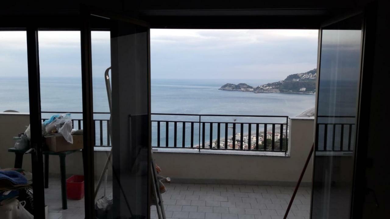 Casa Vacanze Andreana Lejlighed Letojanni Eksteriør billede